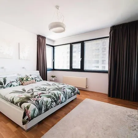 Marina River View Close To Centre Free Parking * Prága
