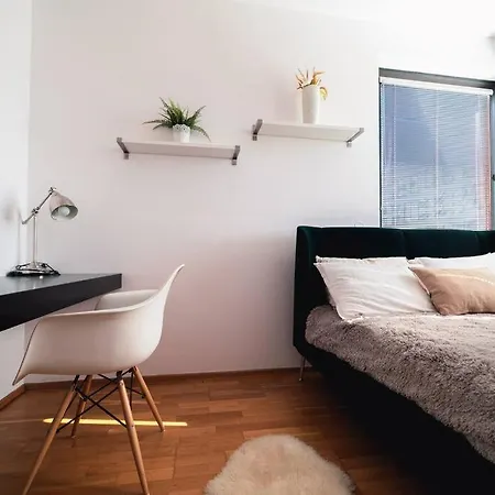 Apartamento Marina River View Close To Centre Free Parking *